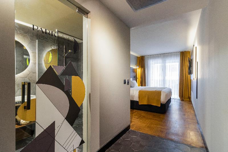 Next Door Park Hotel Skopje Exterior photo